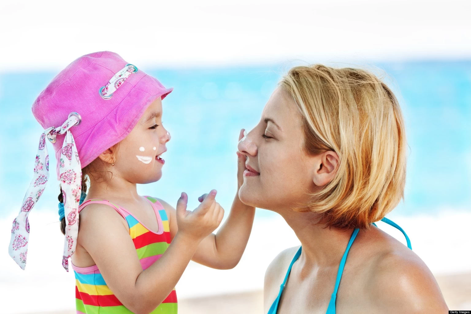 Αντηλιακό: Όλοι οι μύθοι και οι αλήθειες – Πώς να το χρησιμοποιούμε σωστά;